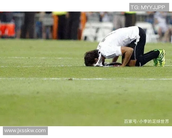 足球明星抽烟背后的故事与健康影响深度解析